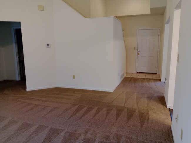 Building Photo - 3256 Wind River Cir