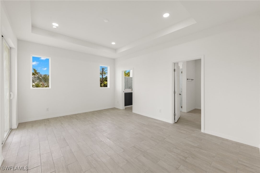 Foto del edificio - 2104 Embers Pkwy W