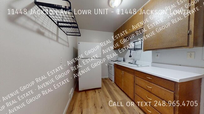 Foto del edificio - 11448 Jackson Ave