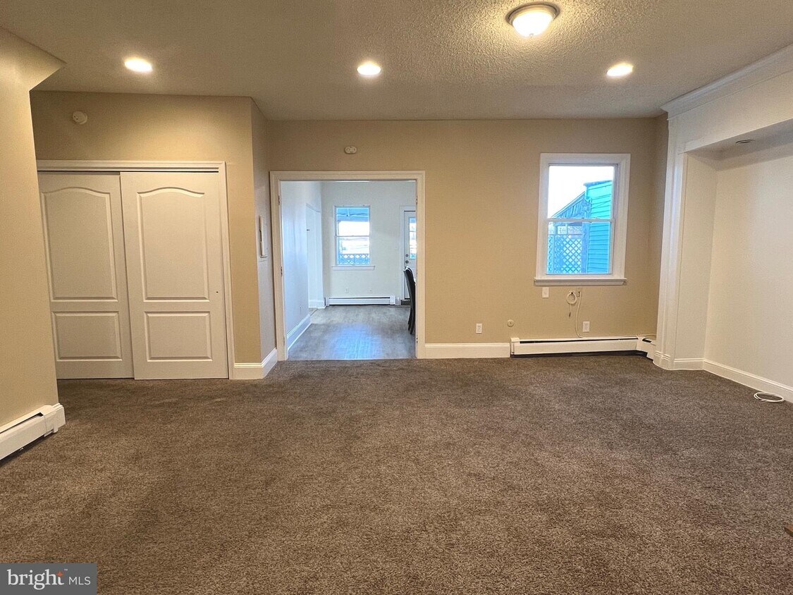 13 S Morton Ave, Morton, PA 19070 Apartment for Rent in Morton, PA