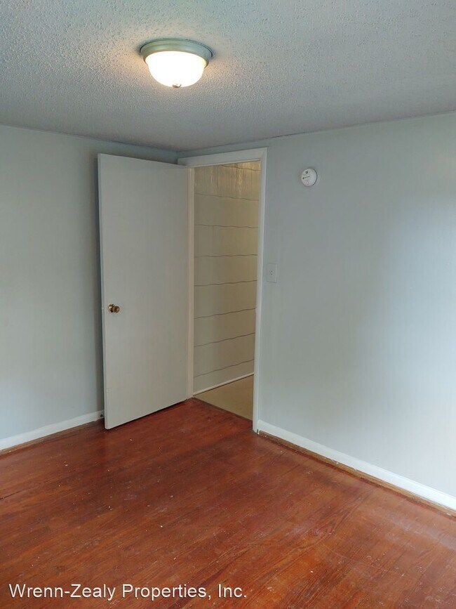 Building Photo - 2 br, 1 bath House - 313 Charles Avenue