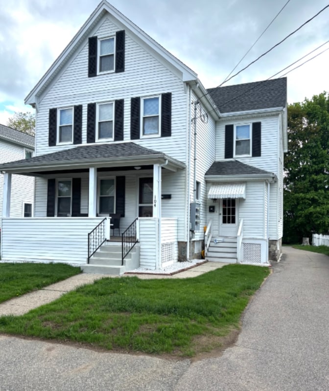 Primary Photo - 104 Casey St