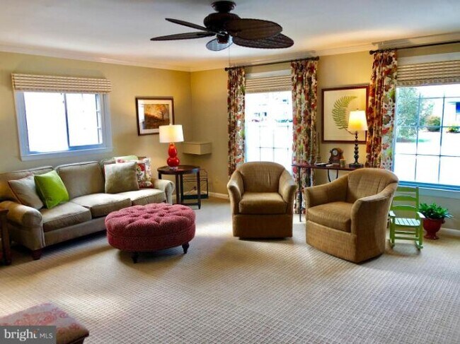 Foto del edificio - 14621 Deerhurst Terrace
