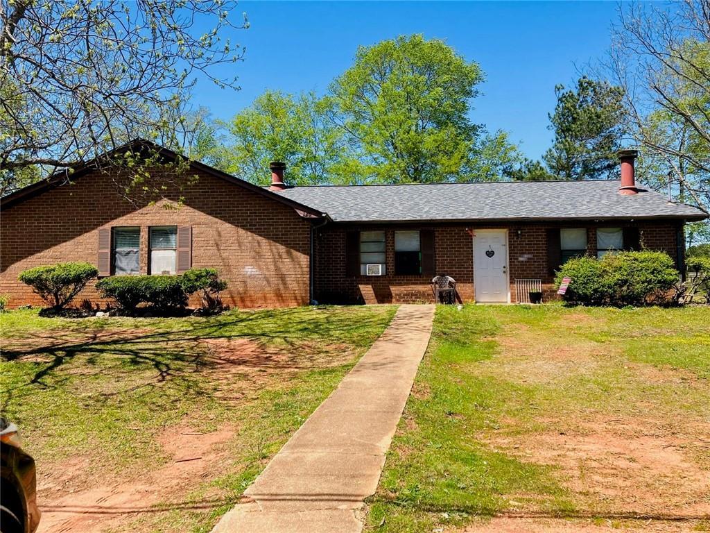 Foto principal - 125 Tanglewood Dr