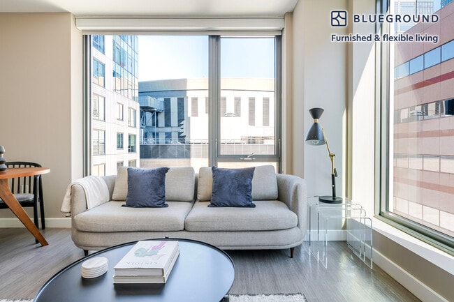 Building Photo - 1 Nashua St