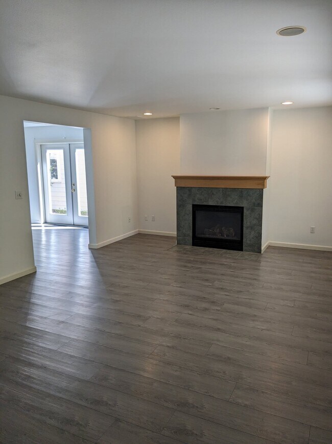 Foto del edificio - 11348 28th Ave NE