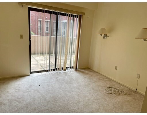 Foto del edificio - 1265 Beacon St