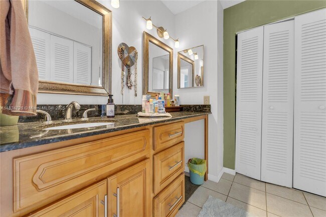 Foto del edificio - 6500 SW 41st Ct