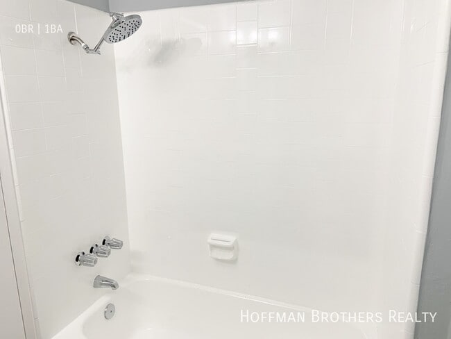 Foto del edificio - 4050 W El Segundo Blvd