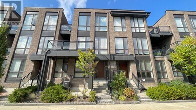 Building Photo - 35 Thorncrest Dr