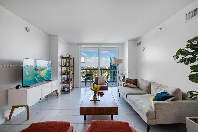 Building Photo - 4250 Biscayne Blvd