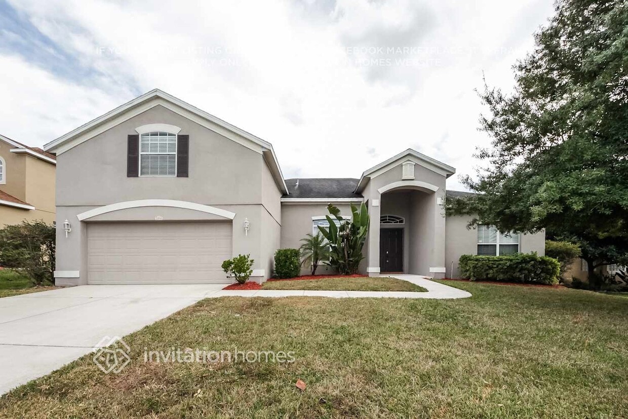 Foto principal - 2856 Majestic Isle Dr