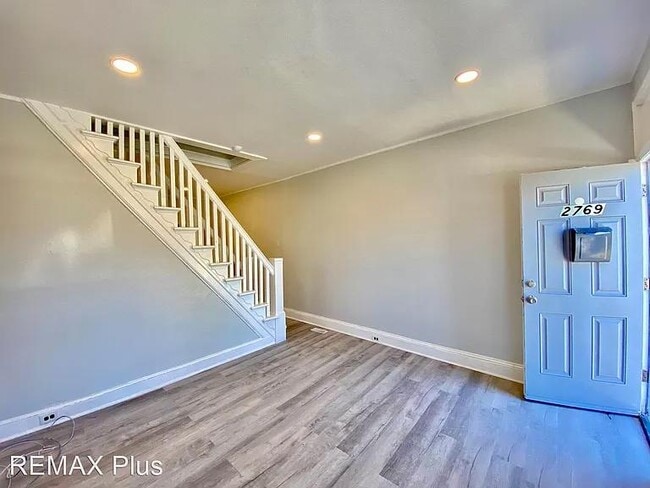 Building Photo - 2769 Helen St