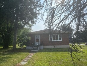 Building Photo - 4750 PA-309