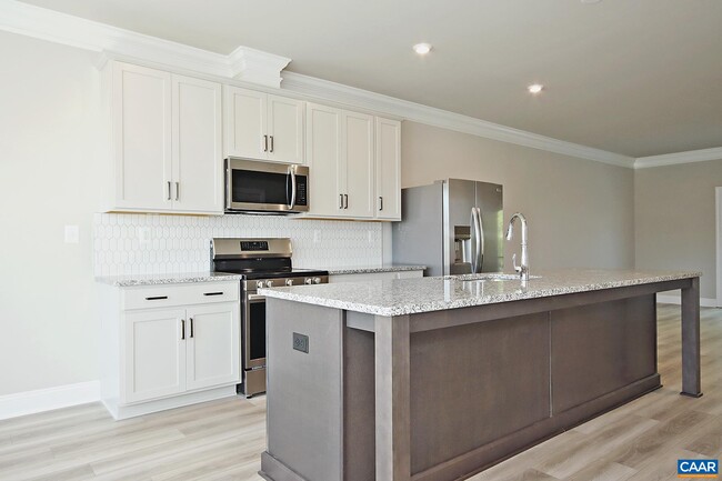 Building Photo - 2431 Anlee Rd