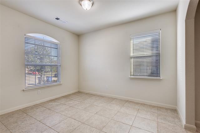 Building Photo - 1707 Hot Springs Way