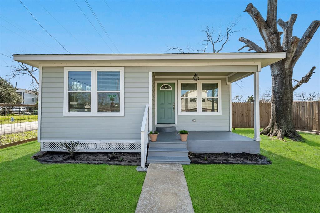 Foto principal - 632 E 38th St