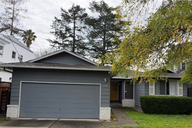 Photo - 1941 Perry Ave House