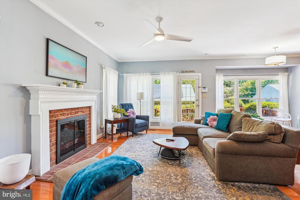 Foto principal - 3913 8th St S