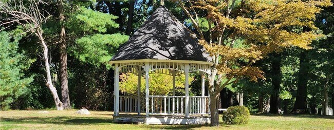 Foto del edificio - 2 Ox Yoke Ln