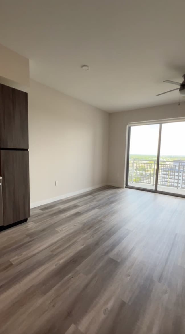 Living Area - 9350 S Dixie Hwy