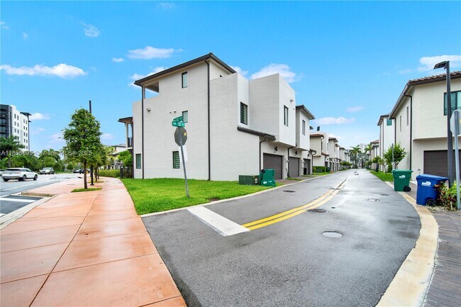 Foto del edificio - 4413 NW 83rd Path