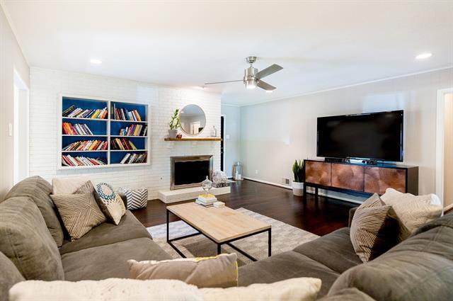 Foto del edificio - 6941 Dalhart Ln