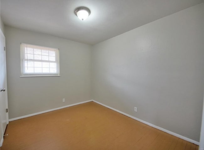 Building Photo - 10343 Durness Dr