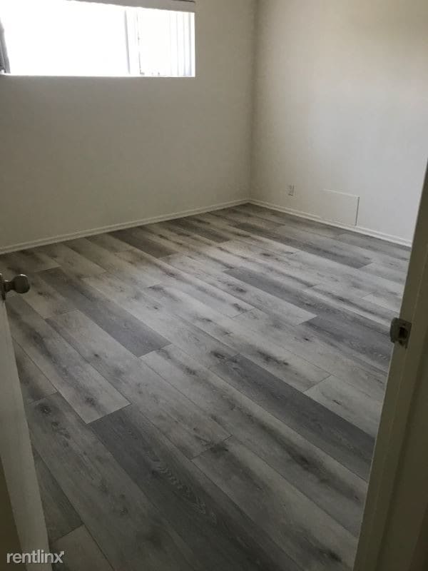 Building Photo - 8336 Blackburn Ave