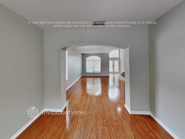 Building Photo - 5066 Hook Hollow Cir