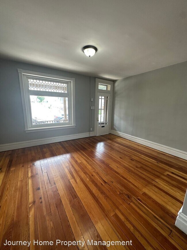 Building Photo - 5 br, 2 bath House - 1730 Main St