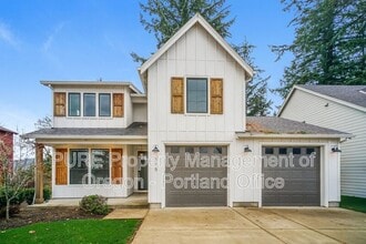 Building Photo - 995 SE Olive Way