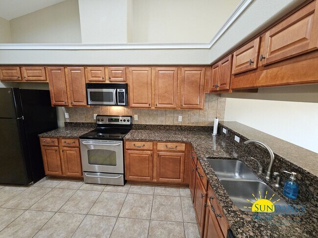 Foto del edificio - Lakefront Home with Community Pool in Destin!