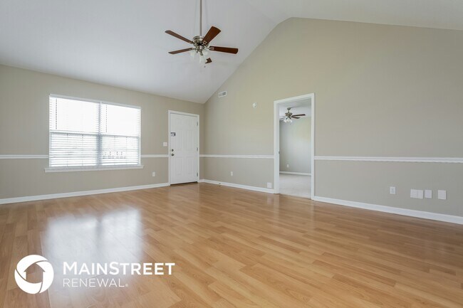 Foto del edificio - 330 Needham Blvd