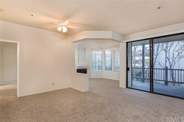 Building Photo - 2563 Plaza del Amo Plz