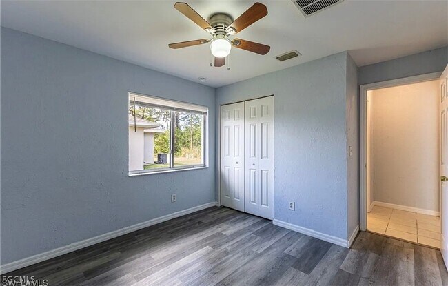 Foto del edificio - 4716 1st St SW