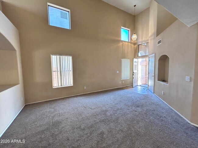 Foto del edificio - 2109 N 109th Ave