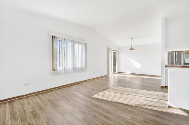 Building Photo - 4 bedroom in Libertyville IL 60048