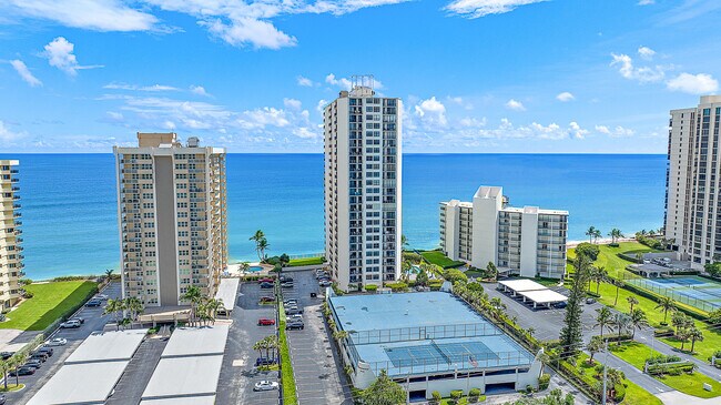 Foto del edificio - 5420 N Ocean Dr