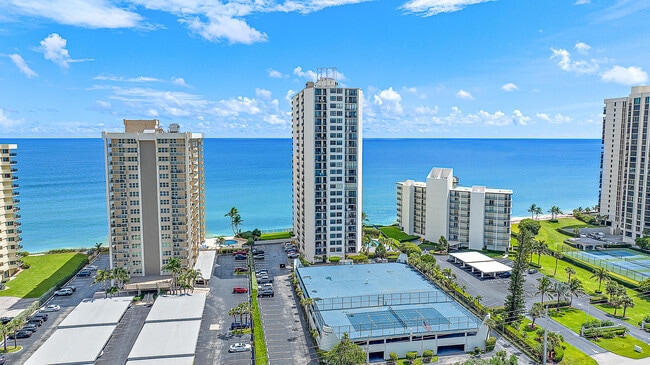 Building Photo - 5420 N Ocean Dr