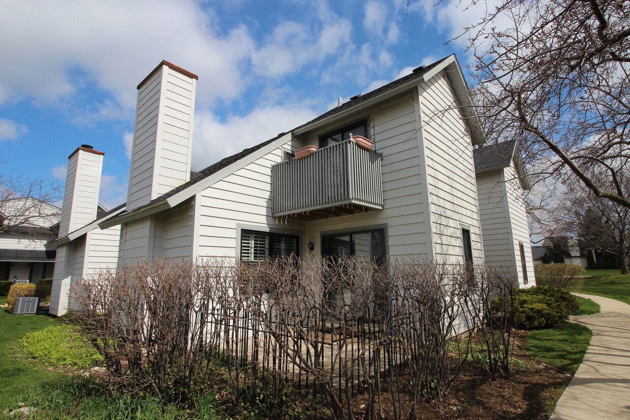 Primary Photo - 721 Wakefield Rd