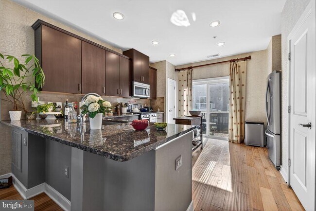 Foto del edificio - 724 Hendrix Ave