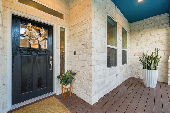 Building Photo - 4410 Breakwood Dr