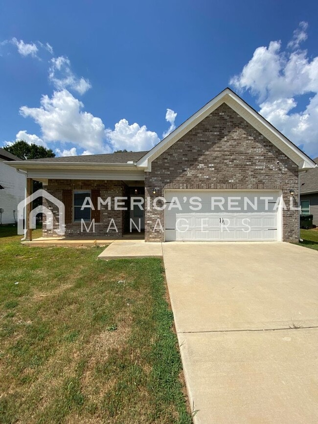 Building Photo - NEW REDUCED PRICING!!! - Home for rent in Meridianville, AL! Sign a 13 month lease by 2/15/26 to ...