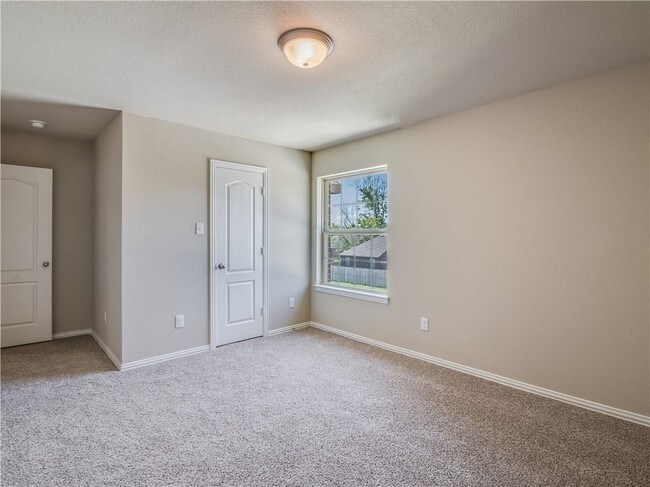 Building Photo - 2513 Serene Court