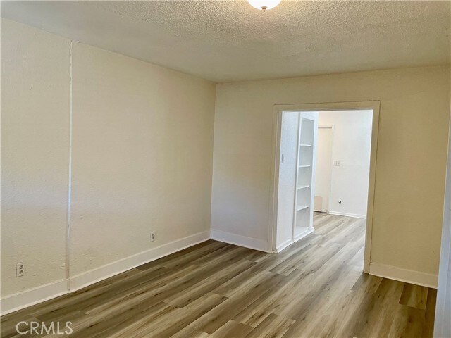 Foto del edificio - 1609 Vineland Ave