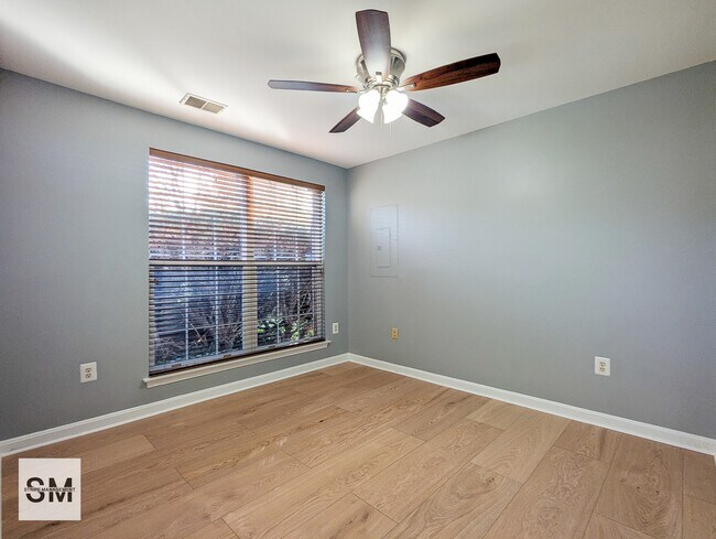 Foto del edificio - 12706 Conwood Ct