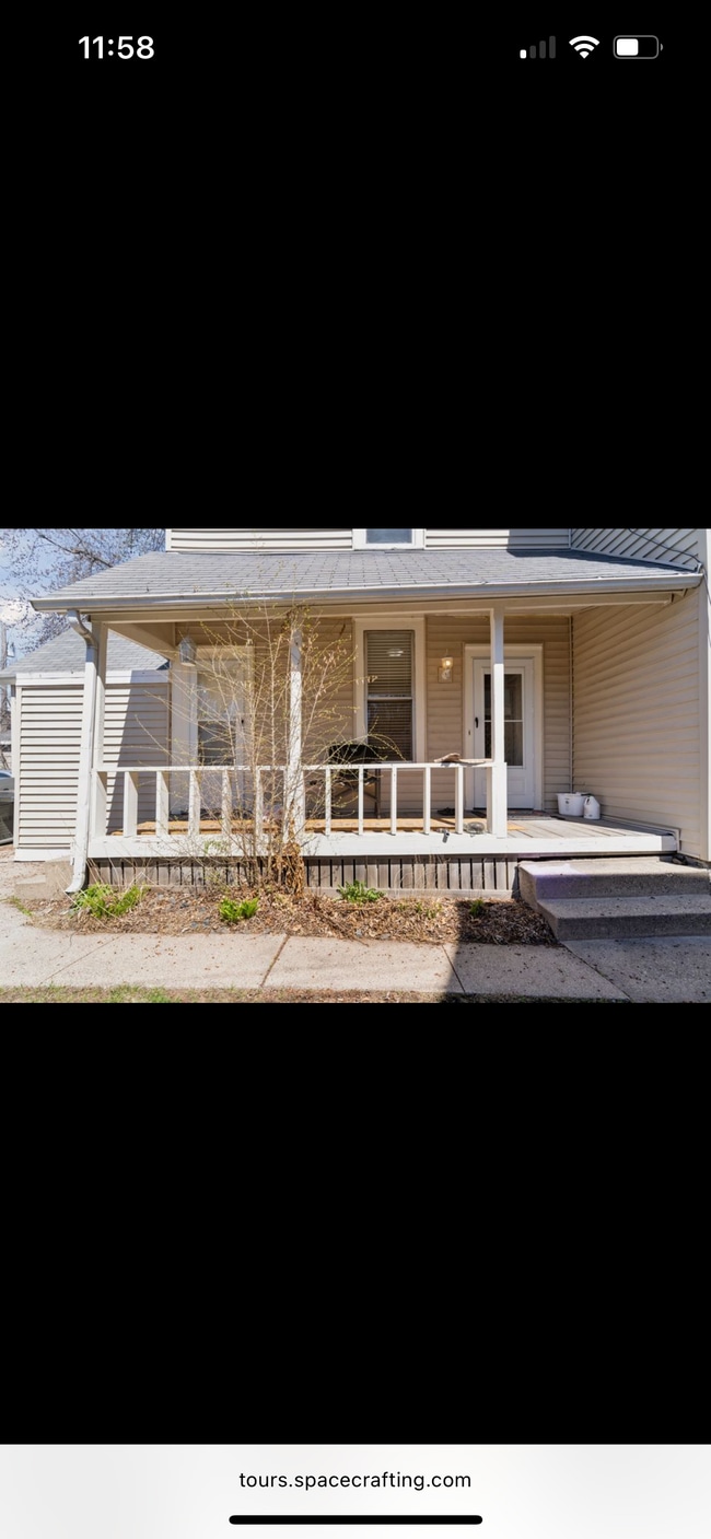 Building Photo - 2738 Emerson Ave S
