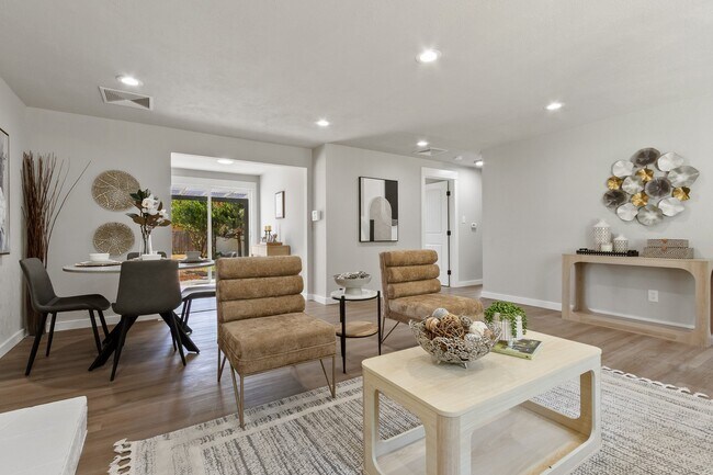 Foto del edificio - 2125 N Highland St