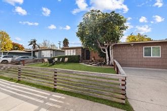 Building Photo - 6239-6241 Mary Ln Dr